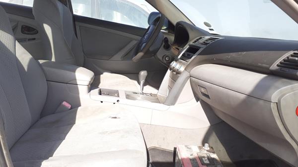 Photo 19 VIN: 6T1BE42K69X551876 - TOYOTA CAMRY 