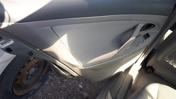 Photo 17 VIN: 6T1BE42K79X551787 - TOYOTA CAMRY 