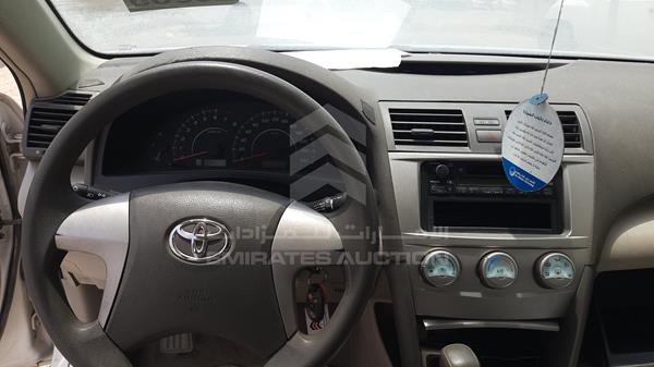 Photo 13 VIN: 6T1BE42K89X577735 - TOYOTA CAMRY 