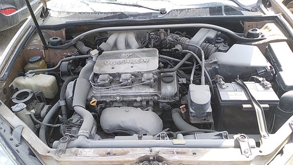 Photo 25 VIN: 6T1BF38K35X913834 - TOYOTA CAMRY 