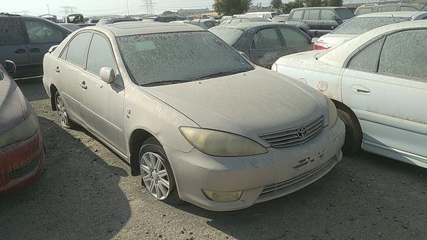 Photo 8 VIN: 6T1BF38K86X917797 - TOYOTA CAMRY 