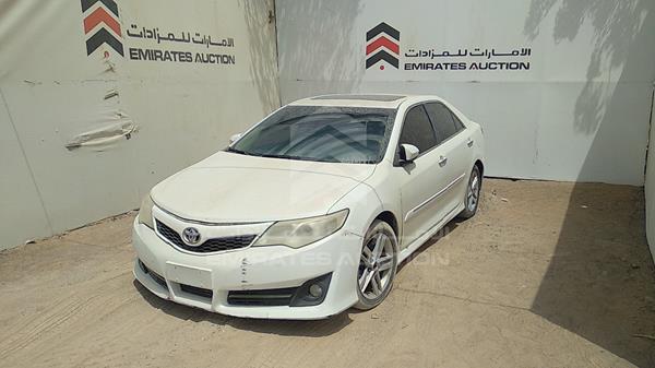 Photo 6 VIN: 6T1BF4FK1CX409904 - TOYOTA CAMRY 