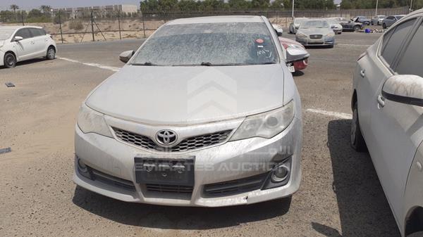 Photo 3 VIN: 6T1BF4FK8DX476405 - TOYOTA CAMRY 