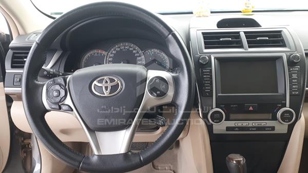 Photo 18 VIN: 6T1BF4FK9DX478325 - TOYOTA CAMRY 