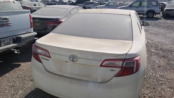 Photo 5 VIN: 6T1BF9FK0CX415464 - TOYOTA CAMRY 