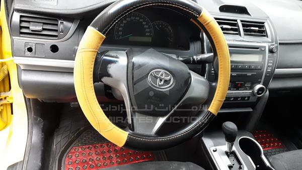 Photo 15 VIN: 6T1BF9FK0FX570696 - TOYOTA CAMRY 