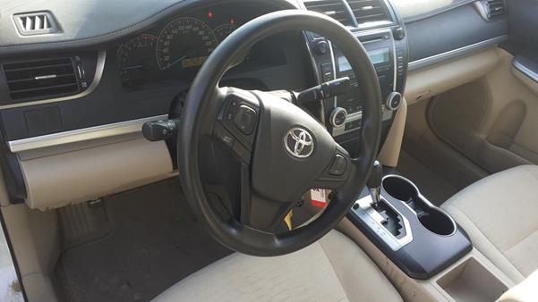 Photo 13 VIN: 6T1BF9FK1GX589002 - TOYOTA CAMRY 