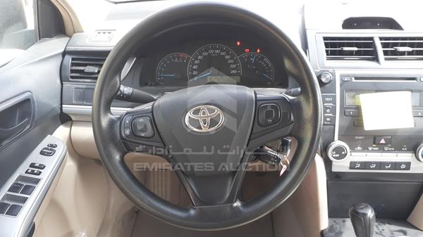 Photo 13 VIN: 6T1BF9FK1GX589307 - TOYOTA CAMRY 