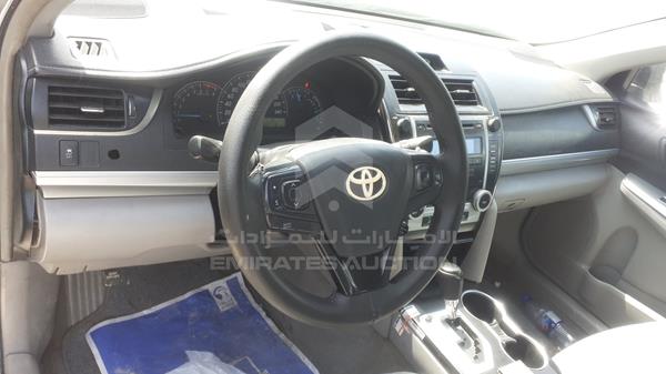 Photo 17 VIN: 6T1BF9FK2HX672570 - TOYOTA CAMRY 