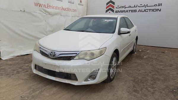 Photo 2 VIN: 6T1BF9FK3EX505016 - TOYOTA CAMRY 