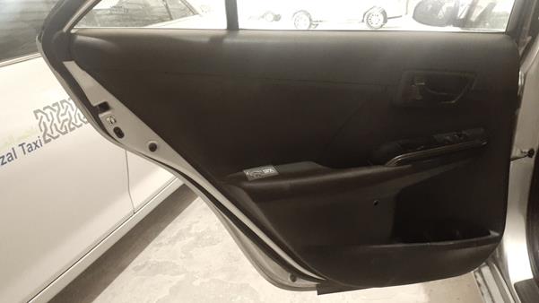 Photo 20 VIN: 6T1BF9FK3FX568828 - TOYOTA CAMRY 