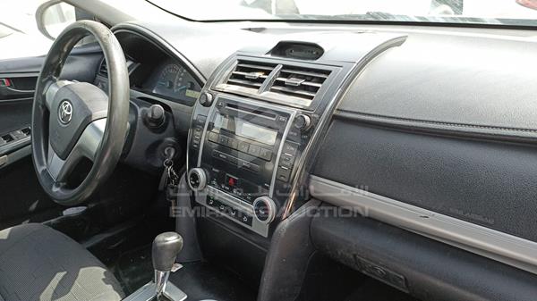 Photo 25 VIN: 6T1BF9FK4FX575710 - TOYOTA CAMRY 