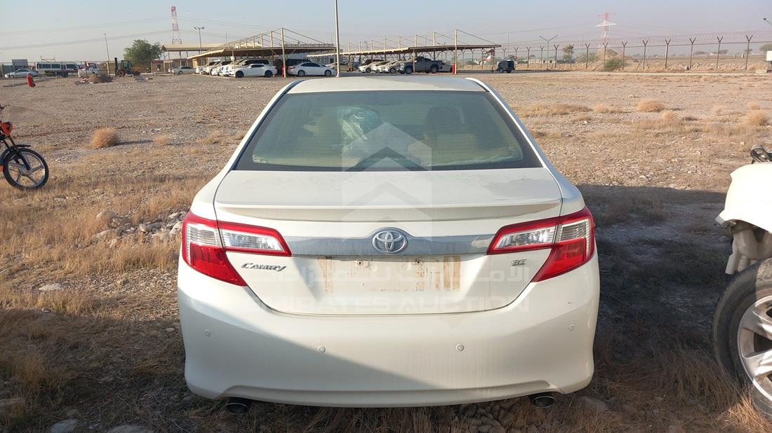 Photo 8 VIN: 6T1BF9FK5EX511447 - TOYOTA CAMRY 