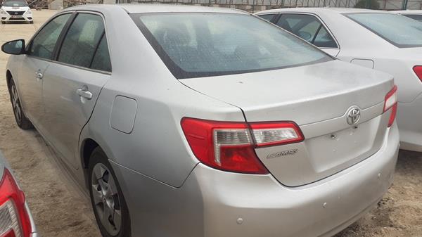 Photo 10 VIN: 6T1BF9FK5FX568233 - TOYOTA CAMRY 