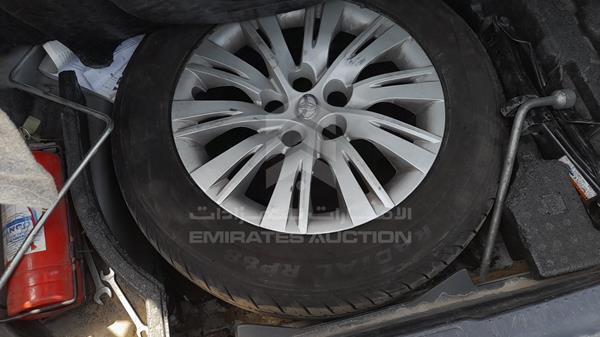 Photo 20 VIN: 6T1BF9FK6HX676671 - TOYOTA CAMRY 