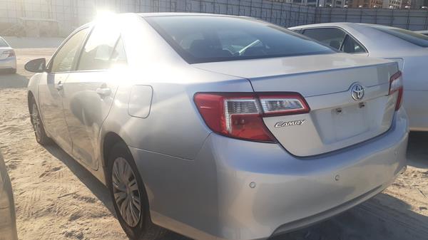 Photo 12 VIN: 6T1BF9FK7FX572655 - TOYOTA CAMRY 