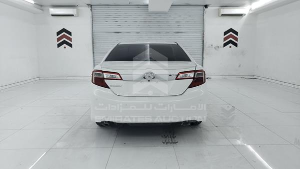 Photo 8 VIN: 6T1BF9FK8EX498998 - TOYOTA CAMRY 