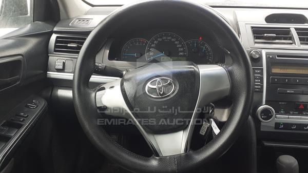 Photo 12 VIN: 6T1BF9FK8FX573832 - TOYOTA CAMRY 