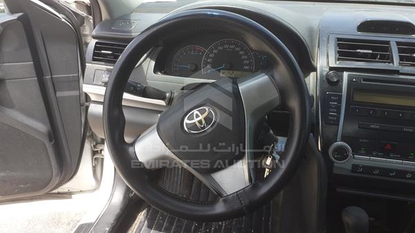 Photo 15 VIN: 6T1BF9FK8FX574186 - TOYOTA CAMRY 