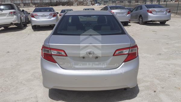 Photo 8 VIN: 6T1BF9FK8FX574186 - TOYOTA CAMRY 