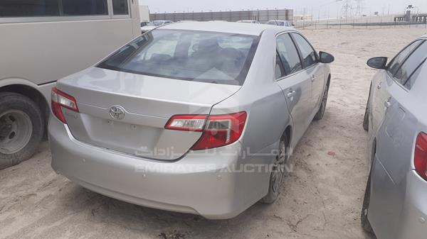 Photo 9 VIN: 6T1BF9FK8FX575094 - TOYOTA CAMRY 