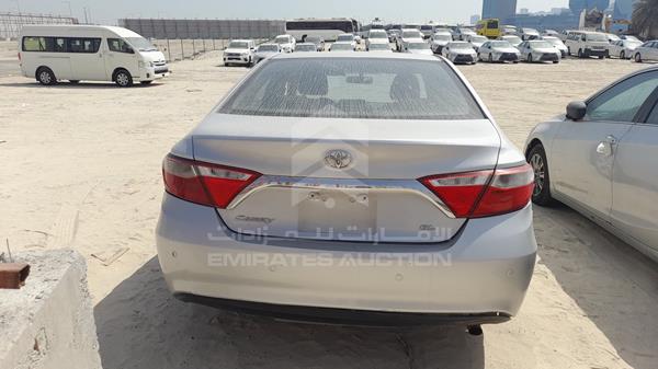 Photo 6 VIN: 6T1BF9FK8HX695500 - TOYOTA CAMRY 