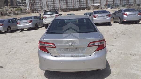 Photo 8 VIN: 6T1BF9FK9FX574875 - TOYOTA CAMRY 