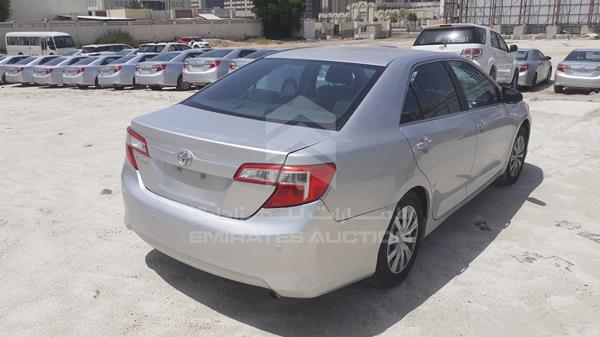 Photo 9 VIN: 6T1BF9FK9FX574875 - TOYOTA CAMRY 