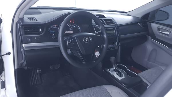 Photo 11 VIN: 6T1BF9FKXHX679704 - TOYOTA CAMRY 