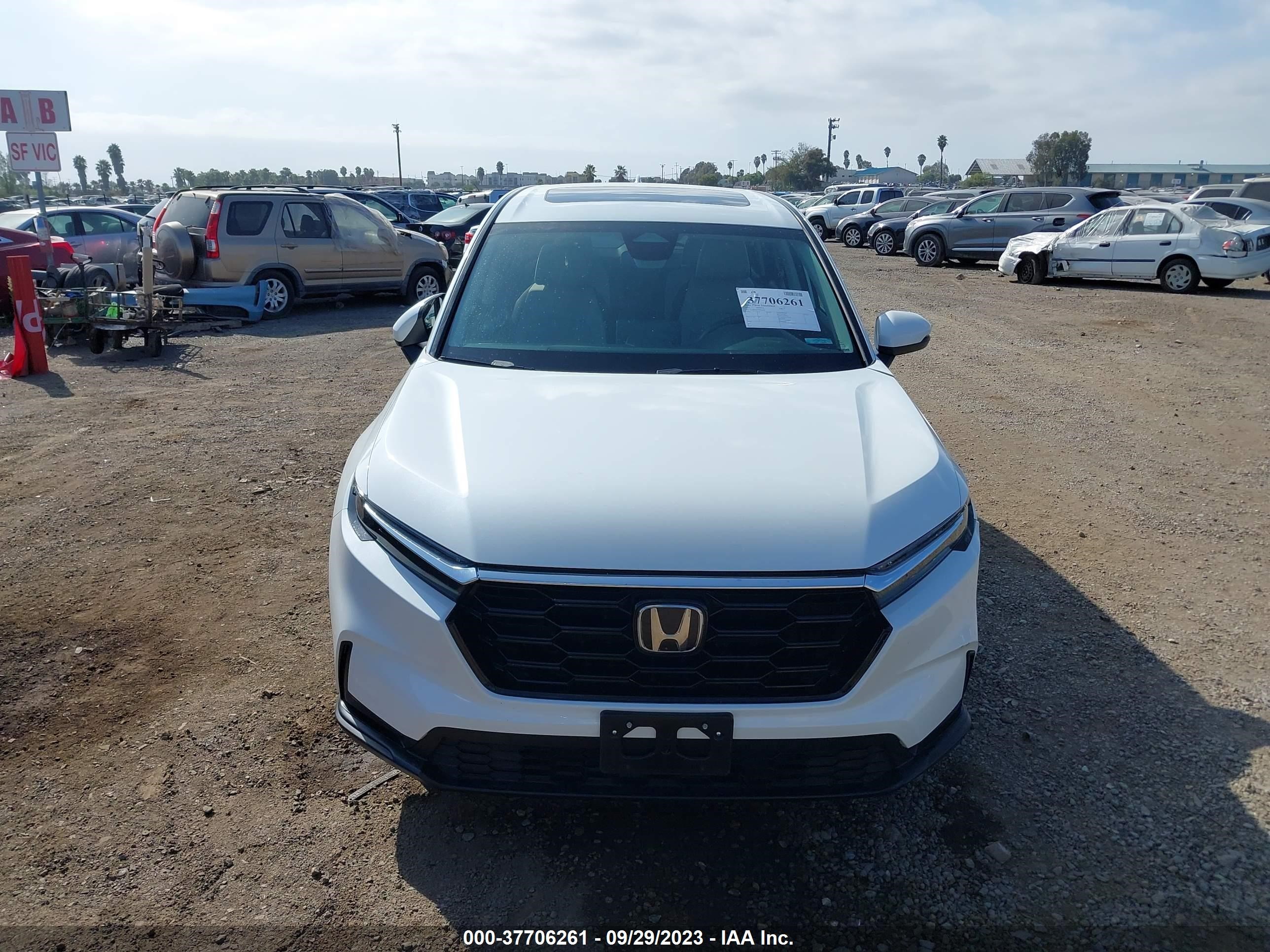 Photo 10 VIN: 7FARS4H47PE003767 - HONDA CR-V 