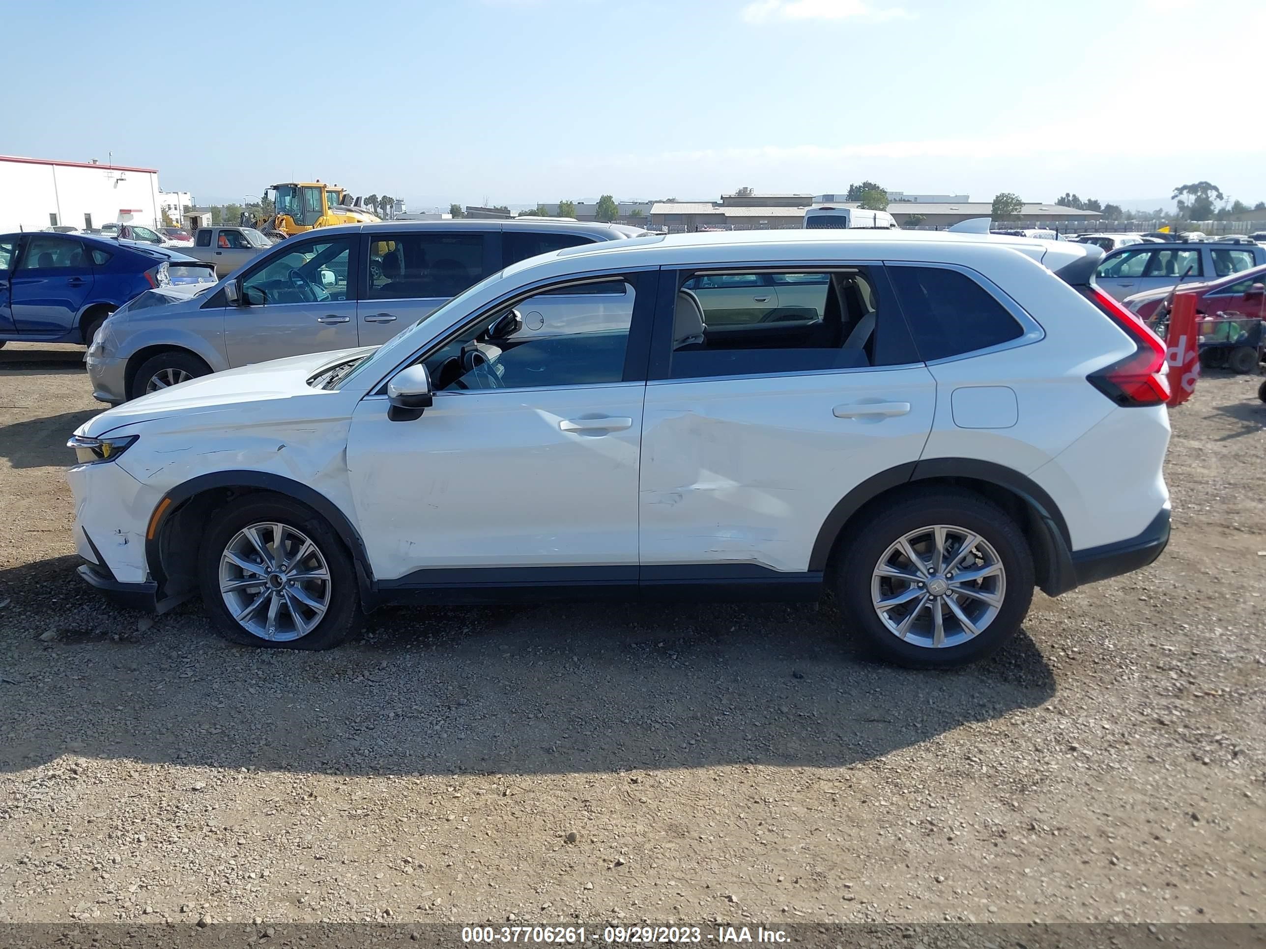 Photo 12 VIN: 7FARS4H47PE003767 - HONDA CR-V 