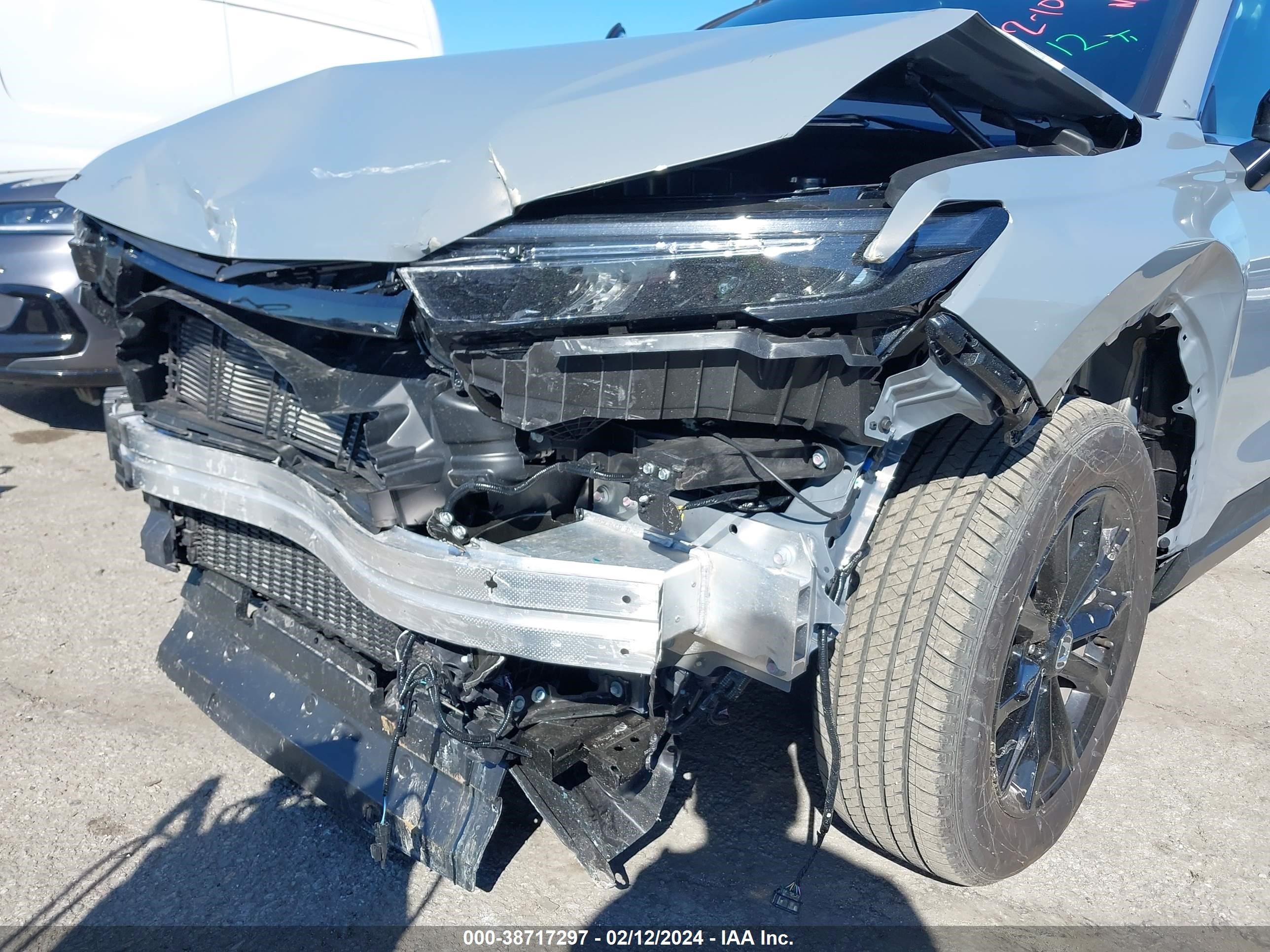 Photo 16 VIN: 7FARS6H81RE054439 - HONDA CR-V 