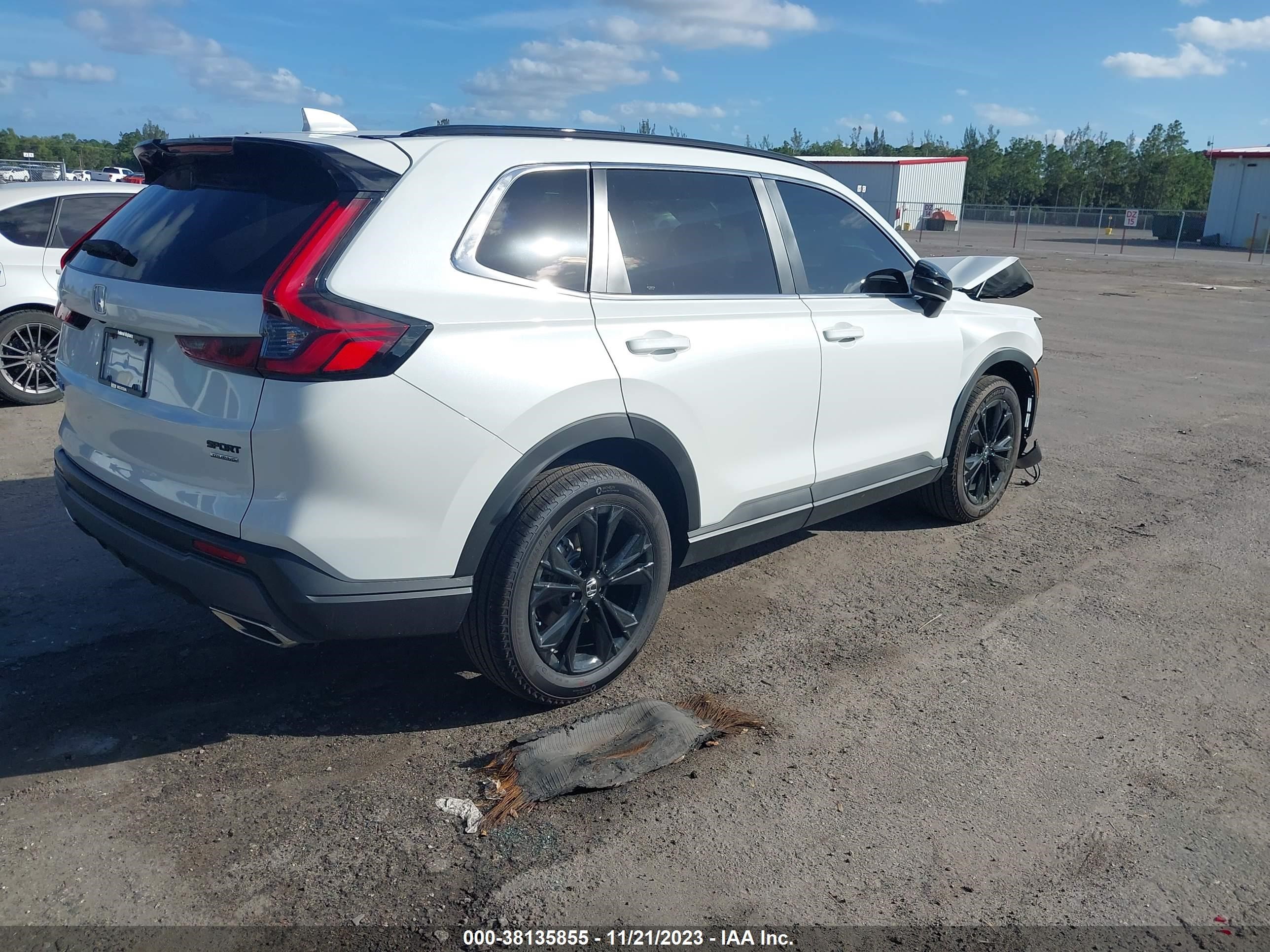 Photo 3 VIN: 7FARS6H99RE013985 - HONDA CR-V 