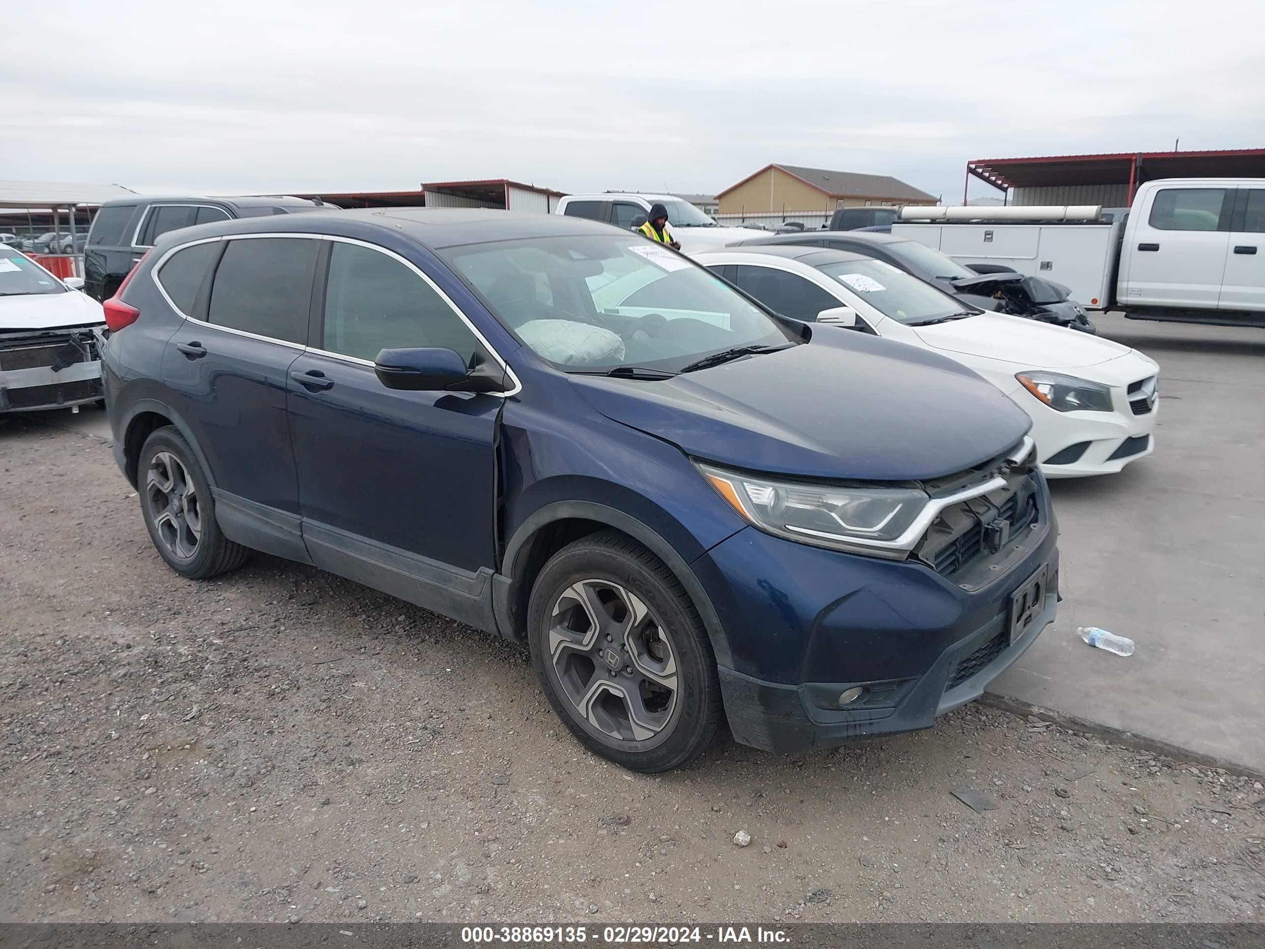 Photo 0 VIN: 7FARW1H50JE002169 - HONDA CR-V 