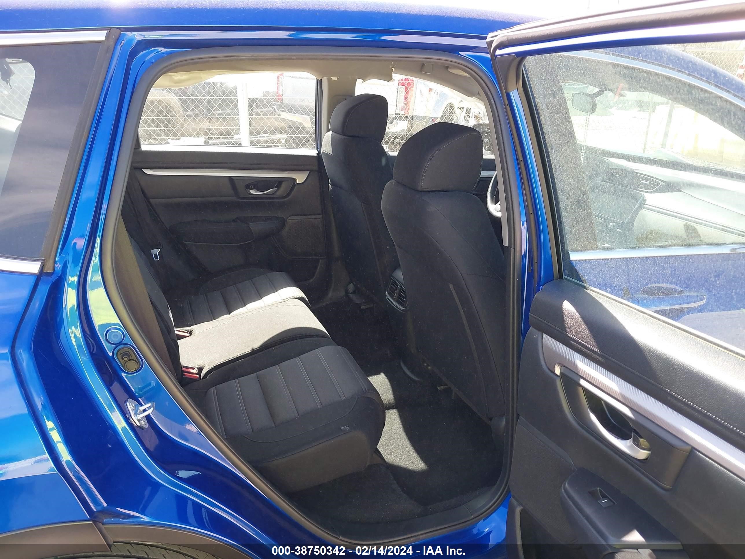 Photo 7 VIN: 7FARW1H70ME015669 - HONDA CR-V 