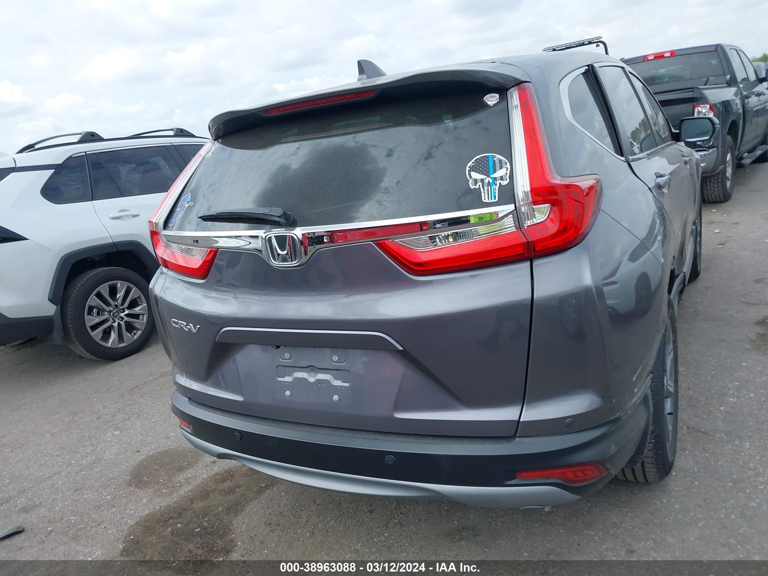 Photo 15 VIN: 7FARW1H80JE031892 - HONDA CR-V 