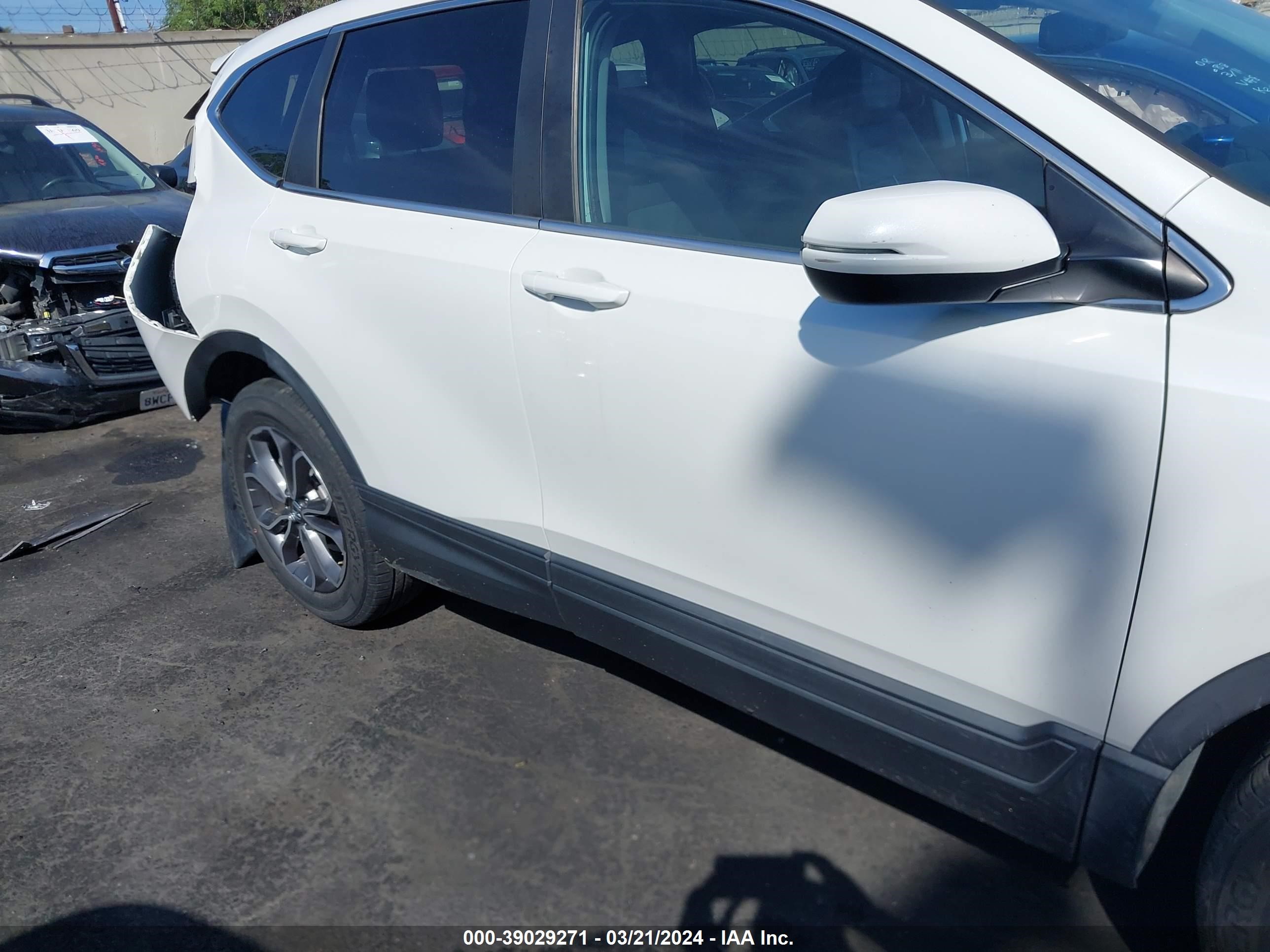 Photo 12 VIN: 7FARW1H88LE000134 - HONDA CR-V 