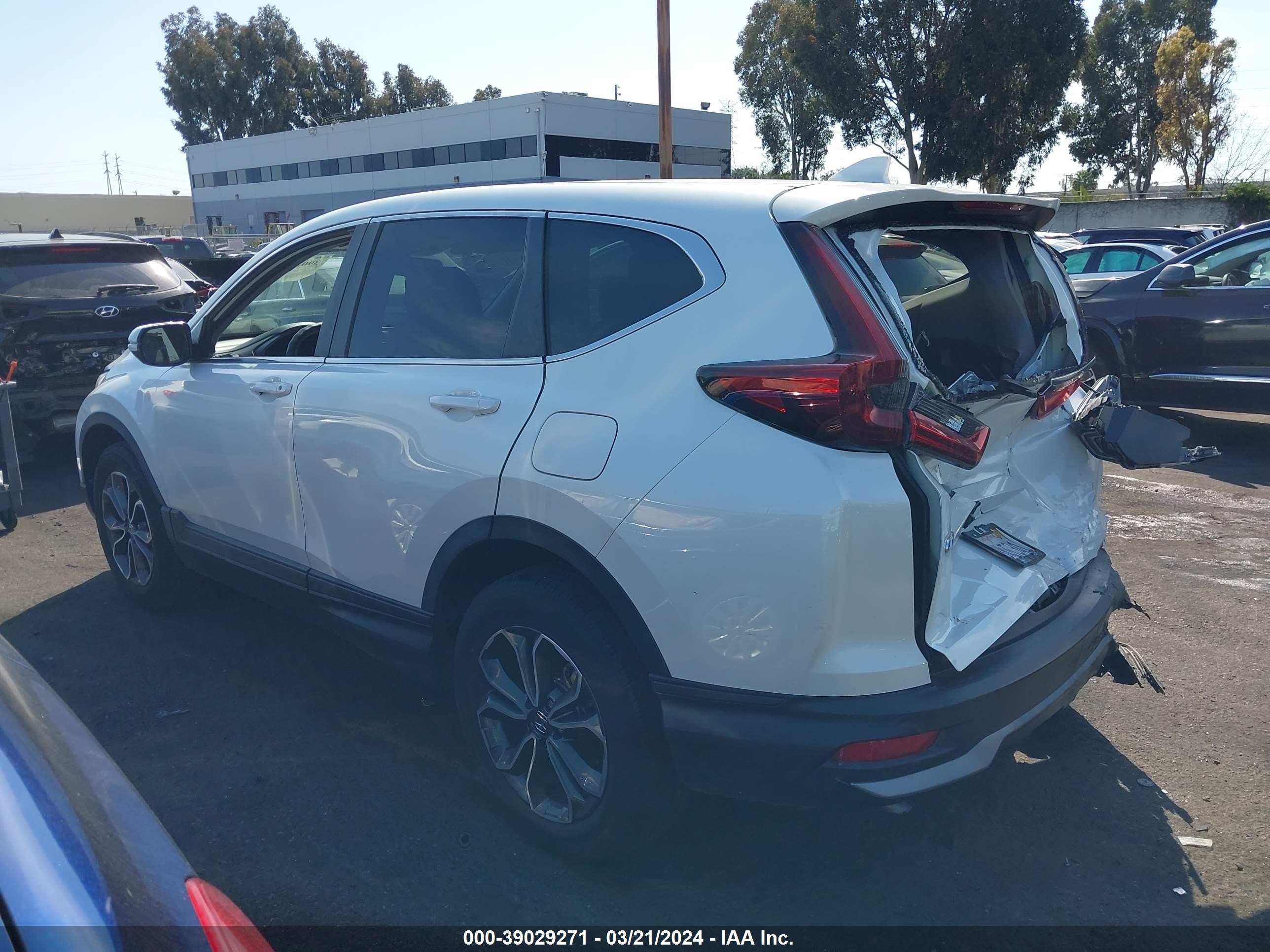 Photo 2 VIN: 7FARW1H88LE000134 - HONDA CR-V 