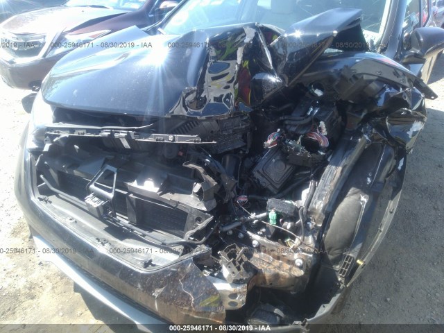 Photo 5 VIN: 7FARW2H58JE062335 - HONDA CR-V 