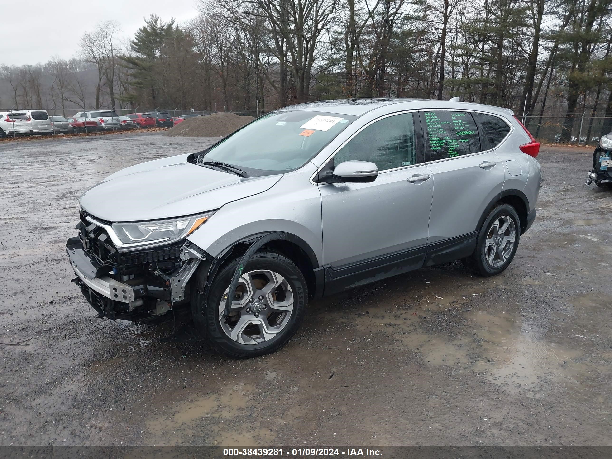 Photo 1 VIN: 7FARW2H80JE083500 - HONDA CR-V 