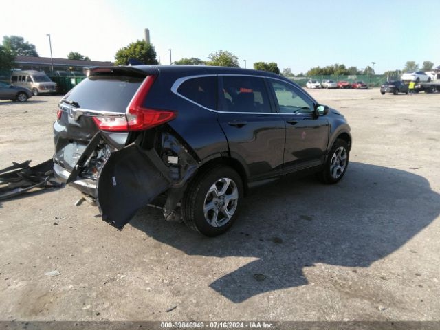 Photo 3 VIN: 7FARW2H81JE067001 - HONDA CR-V 