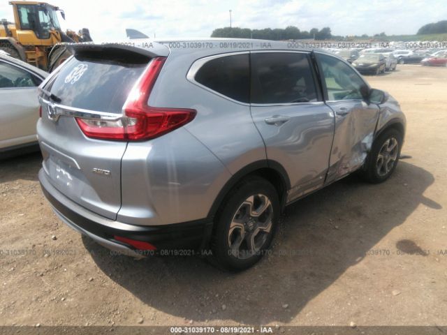 Photo 3 VIN: 7FARW2H83JE098122 - HONDA CR-V 