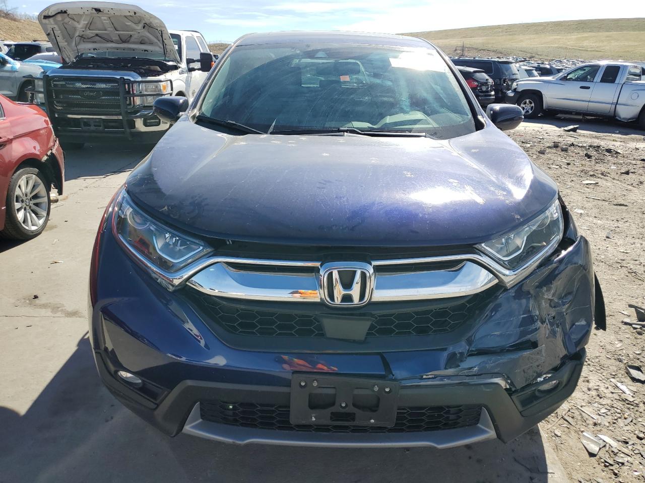 Photo 4 VIN: 7FARW2H84JE098209 - HONDA CR-V 