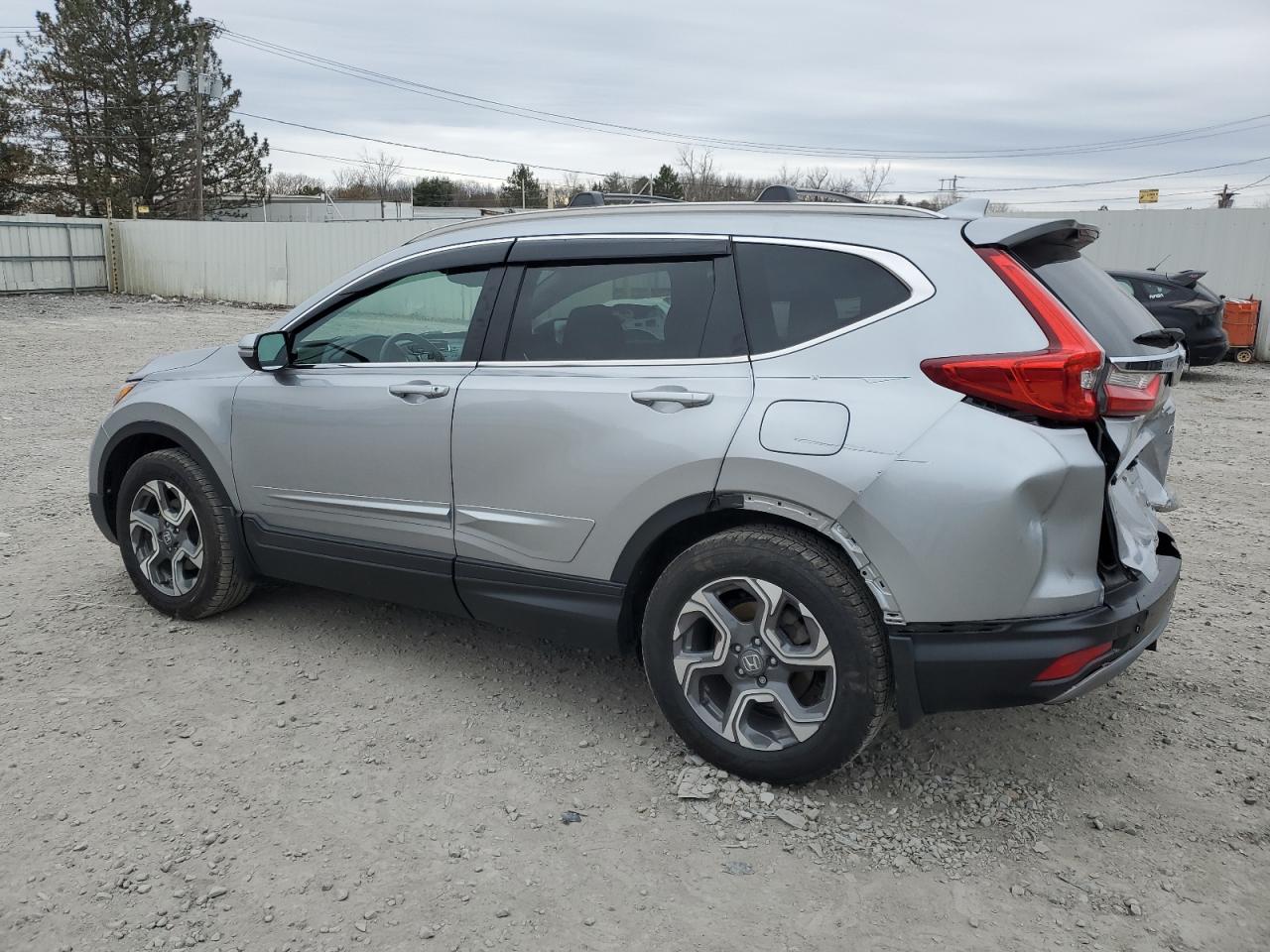 Photo 1 VIN: 7FARW2H86JE074638 - HONDA CR-V 