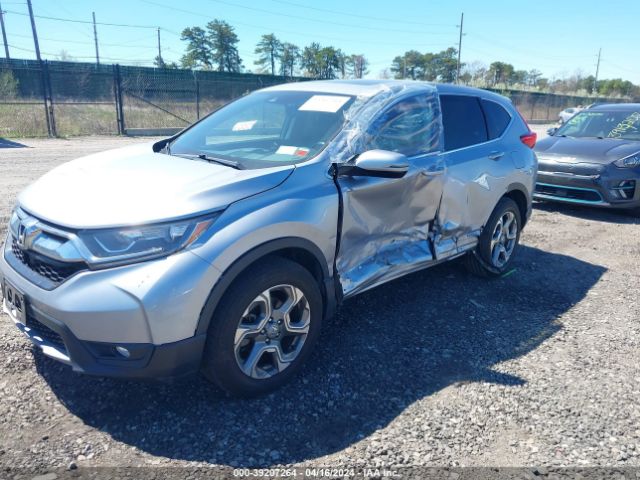 Photo 1 VIN: 7FARW2H8XJE033297 - HONDA CR-V 