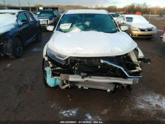 Photo 5 VIN: 7FARW2H93NE004576 - HONDA CR-V 