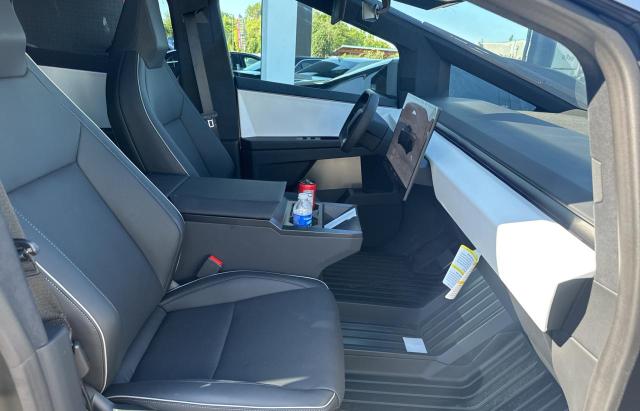 Photo 4 VIN: 7G2CEHED6RA004507 - TESLA CYBERTRUCK 