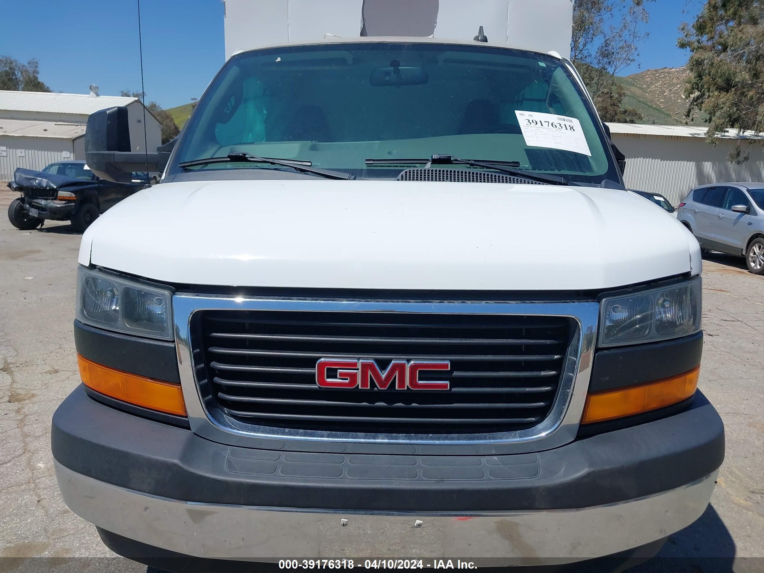 Photo 12 VIN: 7GZ07RFG7LN014198 - GMC SAVANA 