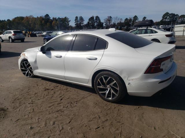 Photo 1 VIN: 7JR102FK0LG054405 - VOLVO S60 T5 MOM 