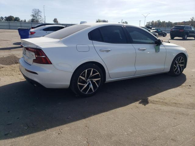 Photo 2 VIN: 7JR102FK0LG054405 - VOLVO S60 T5 MOM 